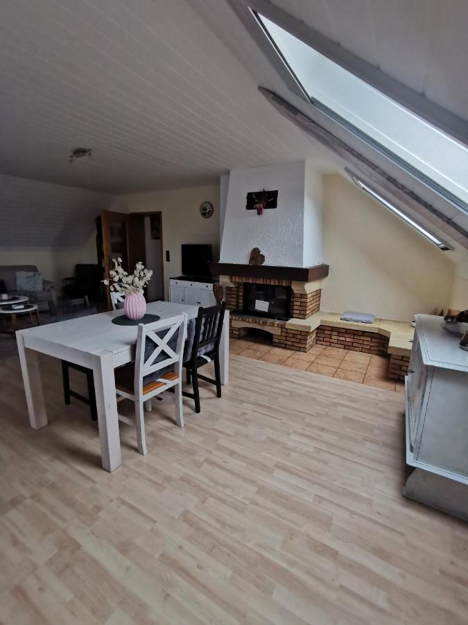 Zur Langen Heide Apartamento Hildburghausen Exterior foto